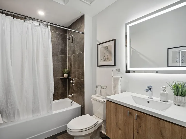 1201 W Girard Ave — Photo 84