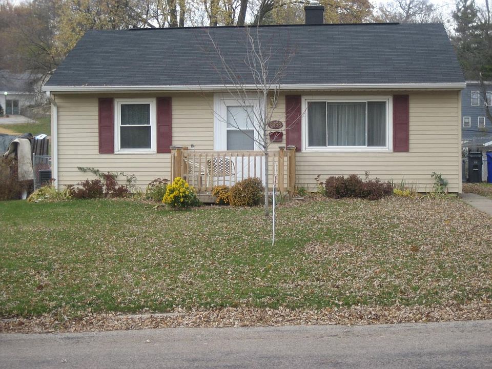 Front of house