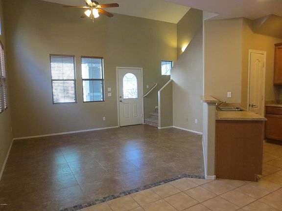 3rd image of 4939 W Escuda Dr