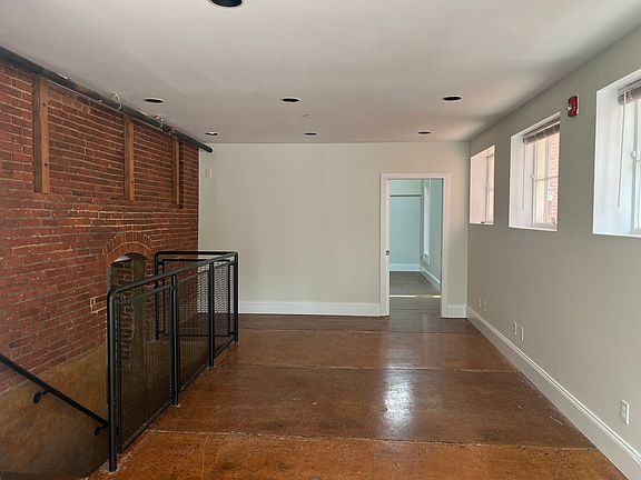 5th image of 313-317 E Fulton St #5