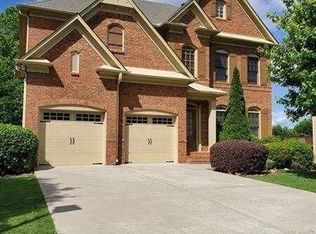 1752 Elesmere Oak Ct, Duluth, GA 30097