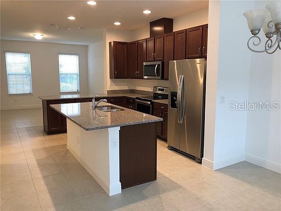 3rd image of 6314 Hamlin Reserve Blvd