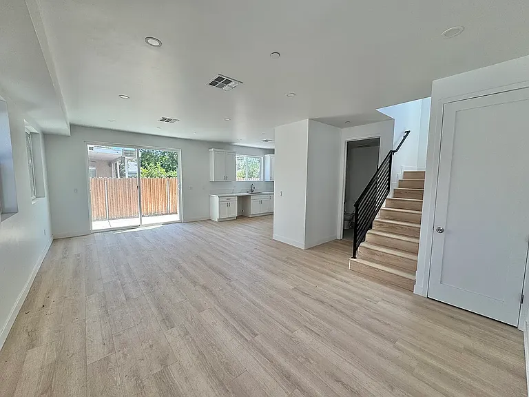 7753 Ostrom Ave — Photo 3