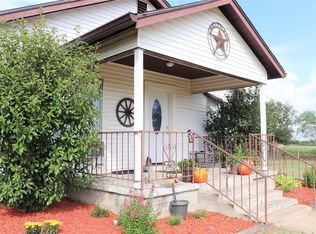 500 E Forgey St, Blooming Grove, TX 76626