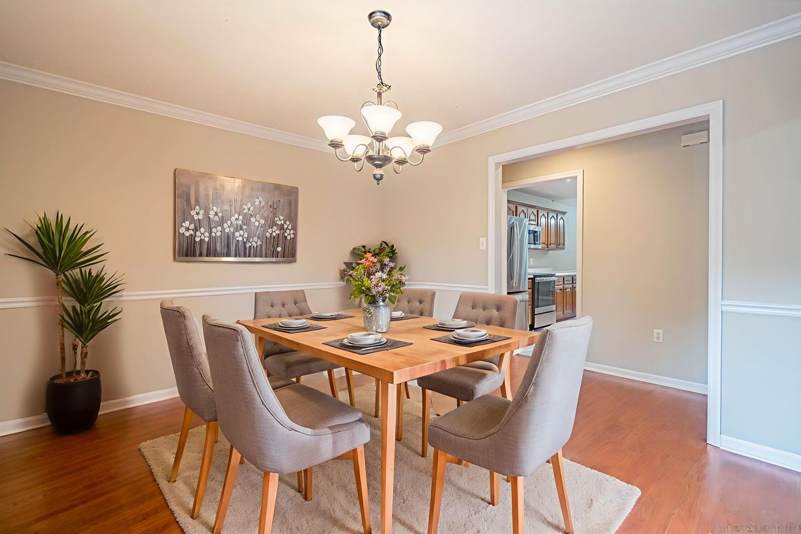 next background image