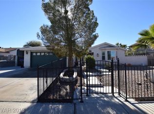1837 Golden Shadow Dr, Henderson, NV 89002