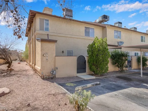558 Kristin Ln, Henderson, NV 89011