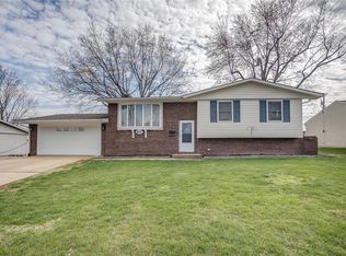407 Dartmouth Dr, O Fallon, IL 62269