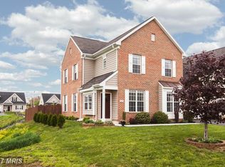3685 Rolling Hills Dr, Greencastle, PA 17225