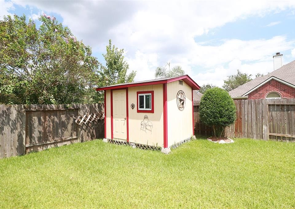 1st image of 2509 Sunny Shores Dr