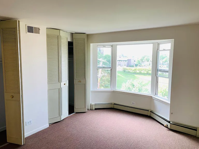 8232 Niles Center Rd #415 — Photo 15