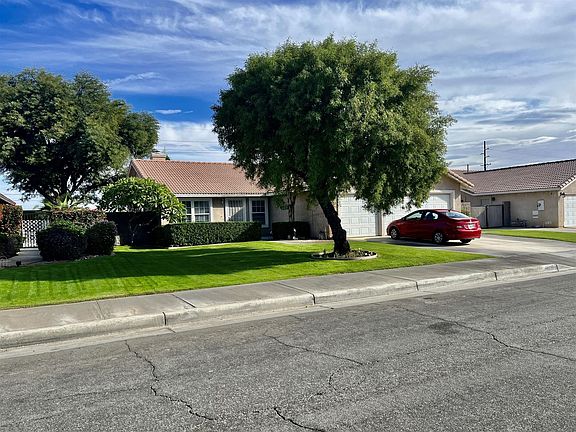 2nd image of 45290 Sunbrook Ln