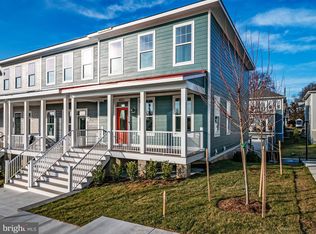 4022 Gallatin St, Hyattsville, MD 20781