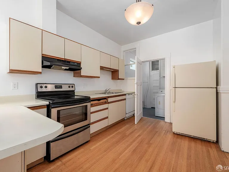 3877 Jackson St — Photo 15