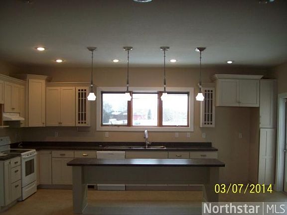 2nd image of 405 Bunker Dr