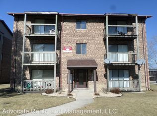3232 184th St APT 1E, Homewood, IL 60430