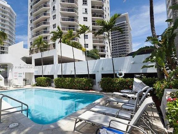 4th image of 5880 Collins Ave APT 1004