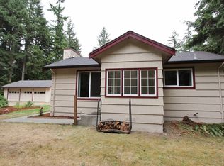25912 Pioneer Way NW, Poulsbo, WA 98370