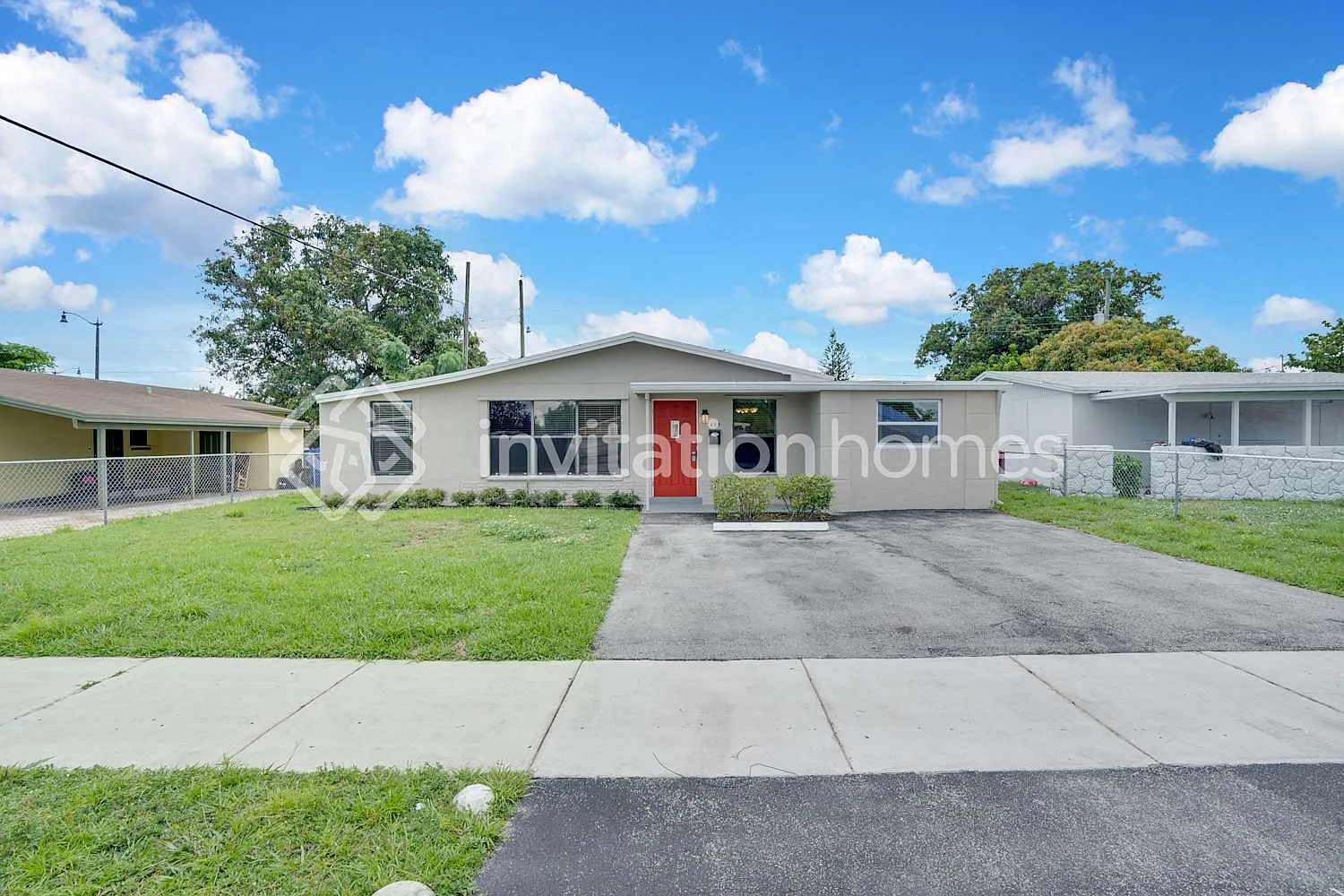 608 Nw 19Th St Pompano Beach, FL 33060 — Photo 1
