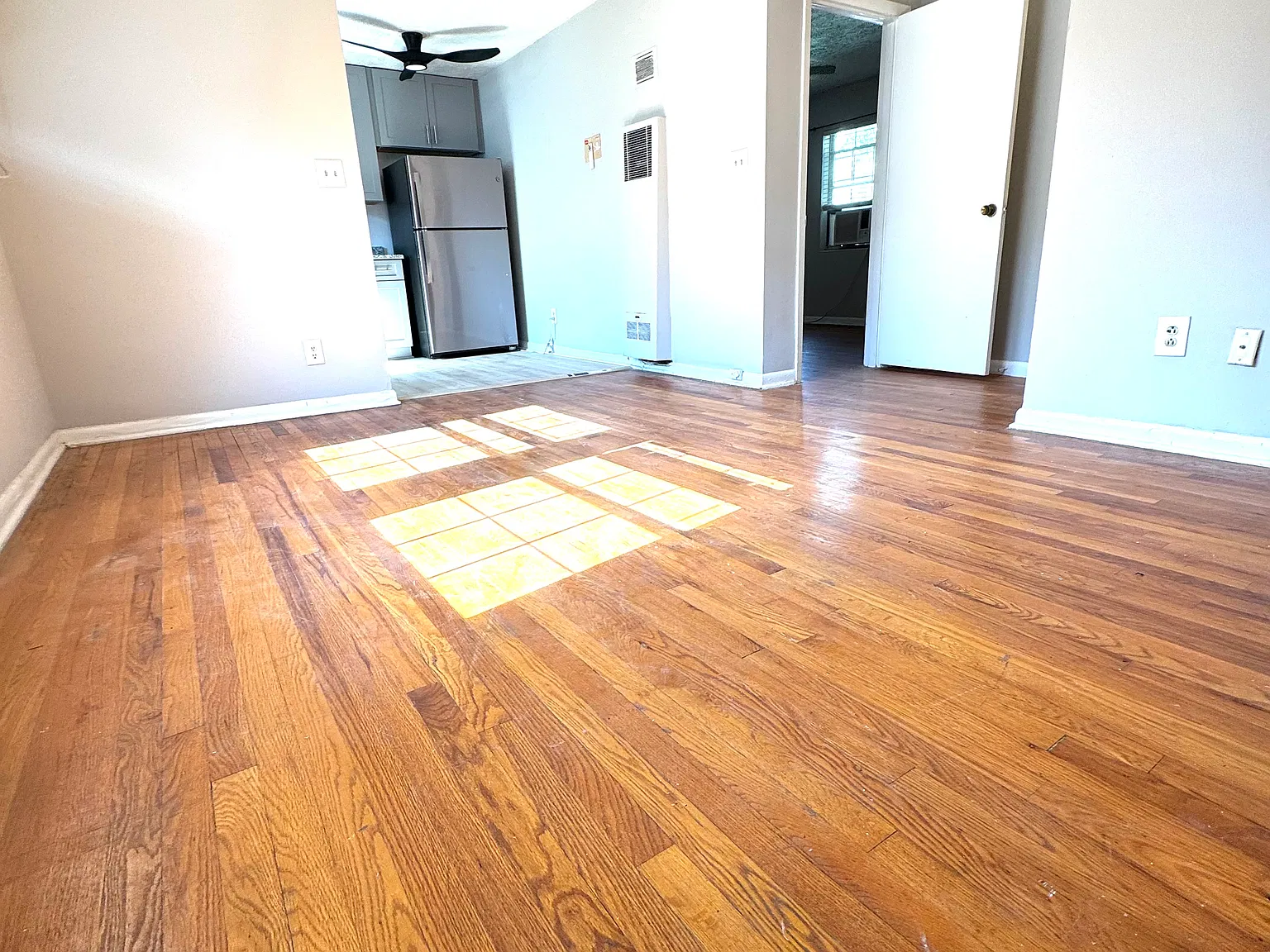 1 bed, 750 sqft, $1,350 — Photo 3
