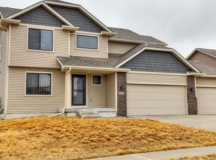 3402 SE 17th St, Ankeny, IA 50021