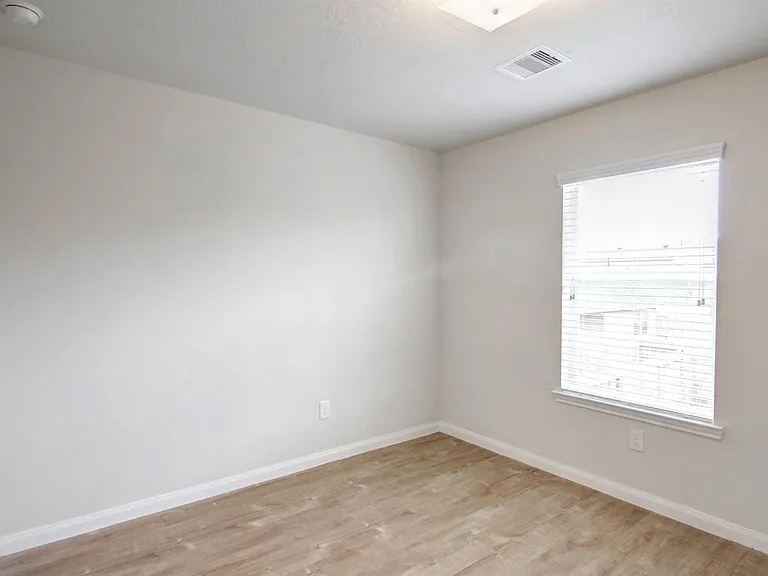 2427 Sailors Way — Photo 13