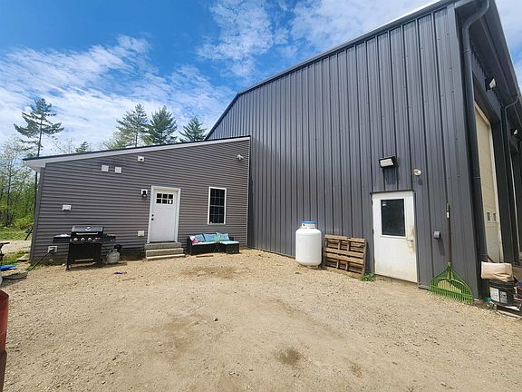 3rd image of 237 North Bennington Road