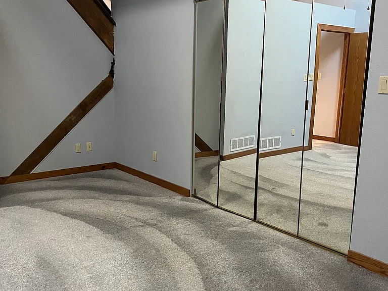 132 W B St #3J — Photo 8