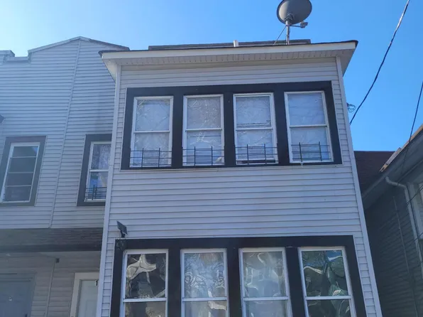 118 Scribner Ave, Staten Island, NY 10301