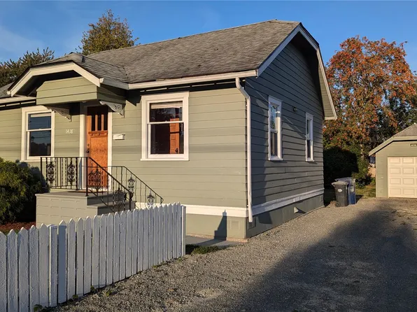 1418 Douglas Street, Mount Vernon, WA 98273