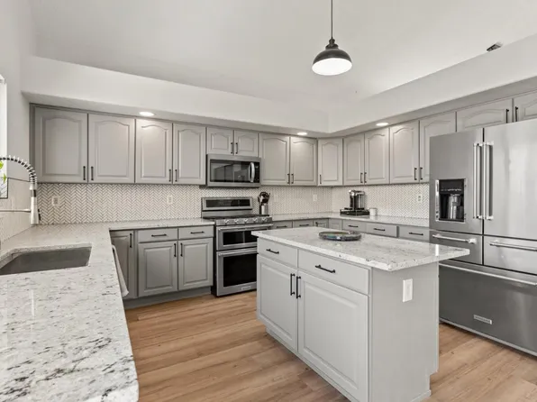 10332 Durham St NW, Albuquerque, NM 87114