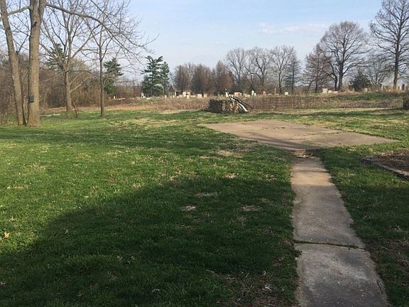 3rd image of 1358 Pottery Rd
