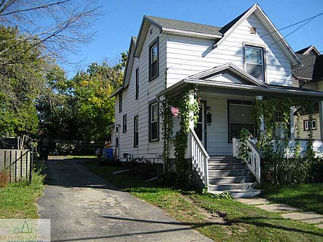2nd image of 125 S Hosmer St