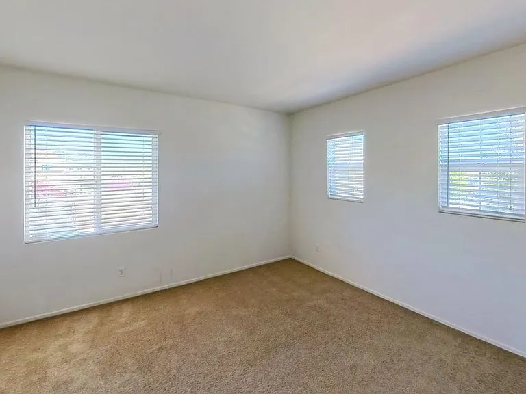 15136 Audrey Dr — Photo 19