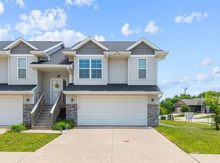 347 Cypress Ct, Solon, IA 52333