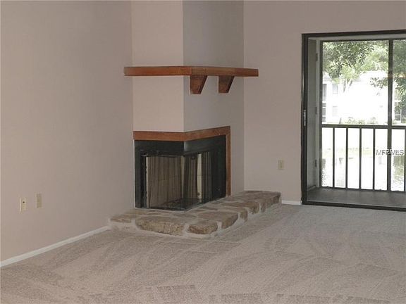 3rd image of 162 Lakeside Dr #162
