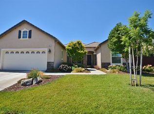 10875 E Swift Ave, Clovis, CA 93619