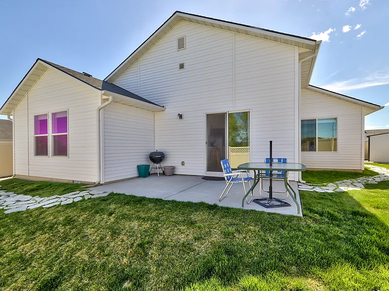 406 Hildago Way — Photo 15