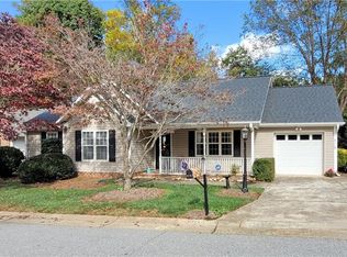 5113 Old Plantation Cir, Winston Salem, NC 27104