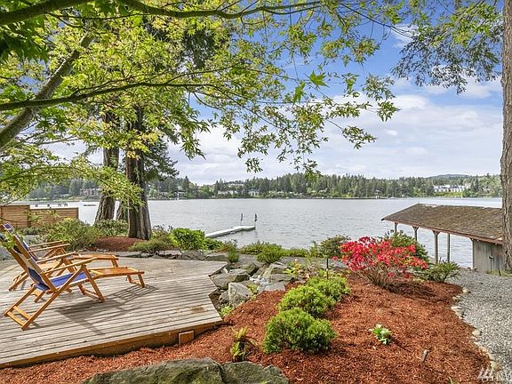 5th image of 1337 Lower Marine Dr