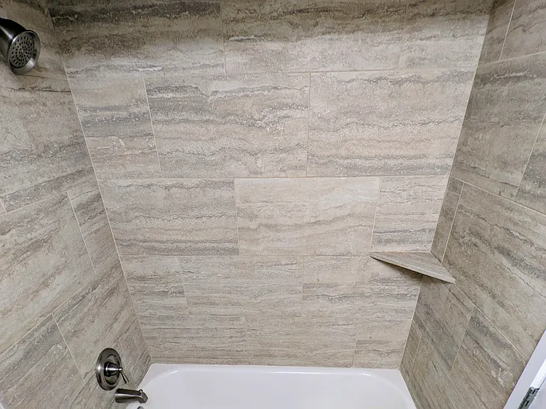 tub & shower