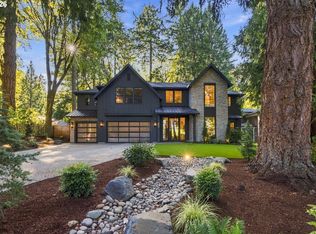 850 York Rd, Lake Oswego, OR 97034