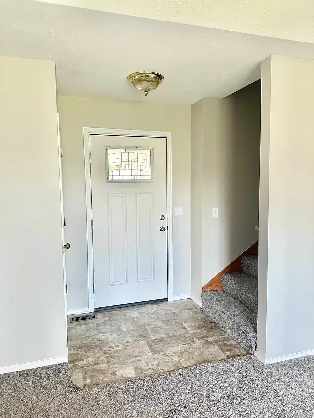 3 bed, 1586 sqft, $1,700 — Photo 2