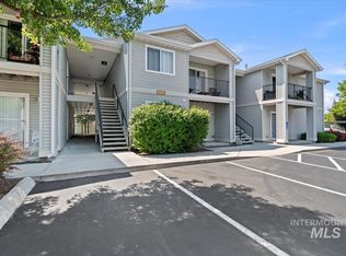 3311 N Lakeharbor Ln APT 201, Boise, ID 83703