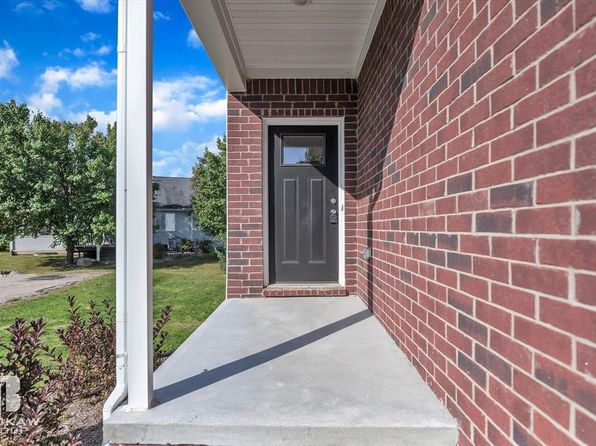 A Unit Floor Plan, Woodbridge Park