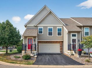 11132 Club West Cir NE UNIT A, Blaine, MN 55449