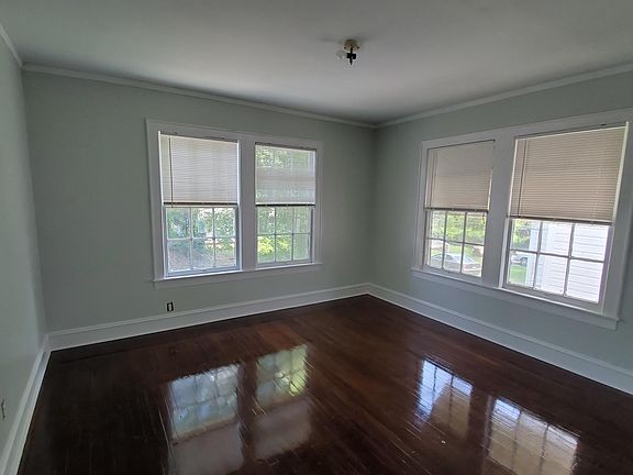 REAR BEDROOM