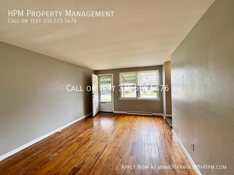 Building Photo - 1732 17th St NE