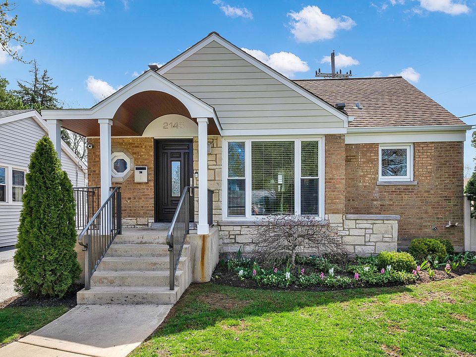 1st image of 2145 McArthur Dr