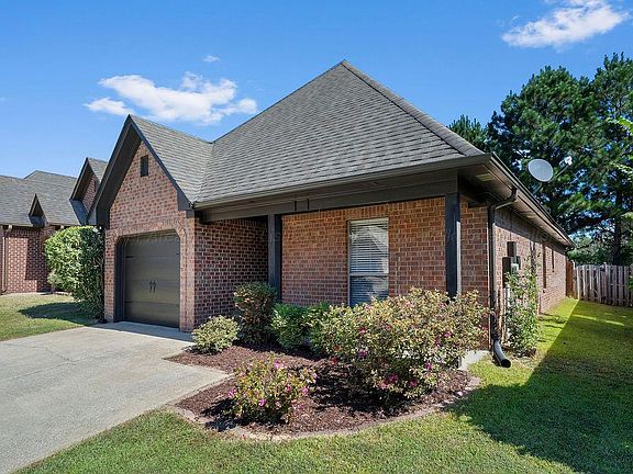 2nd image of 4051 Fulton Springs Ln